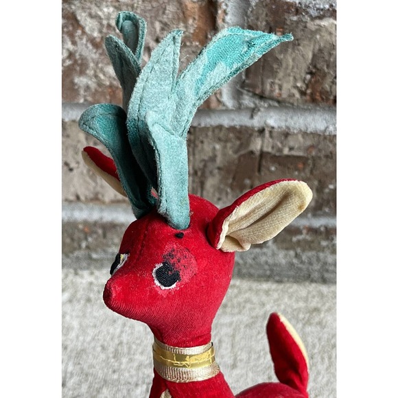 Set of 2 Vintage Fun Farm Christmas Red Velveteen 10" Reinder Plush Figurines - Picture 9 of 11